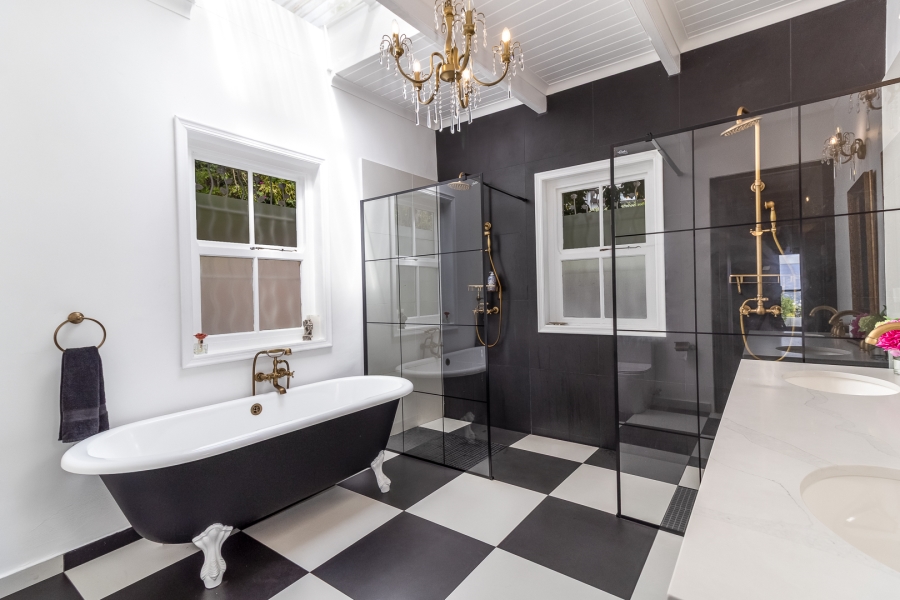 4 Bedroom Property for Sale in Paarl Central Western Cape